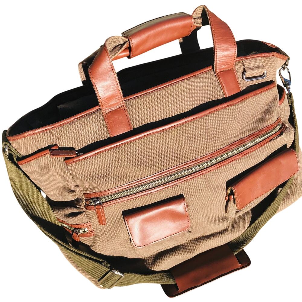 Oversized Levenger Olive Canvas Bag Brown leather highlights 17x14x8